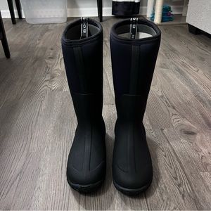 ♥️NWT♥️ Bogs Classic High Waterproof Snow Boots